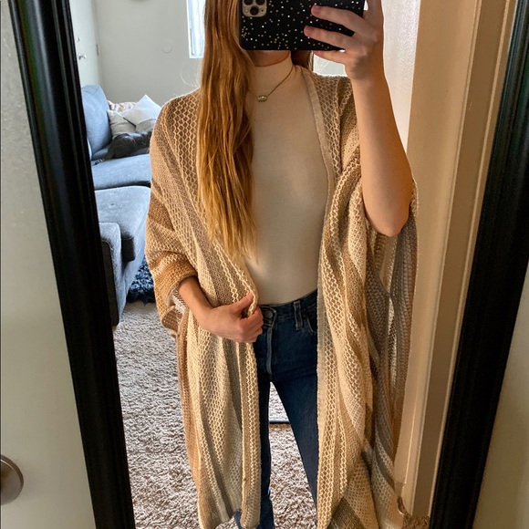 Striped Shawl - Picture 3 of 3